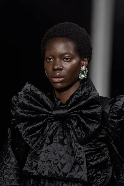Look 123